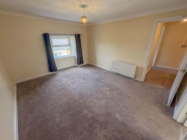 Apartment for rent in Narberth, Wales