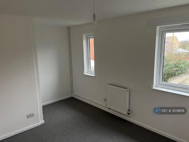 Apartment for rent in Oxenden, The Bridge