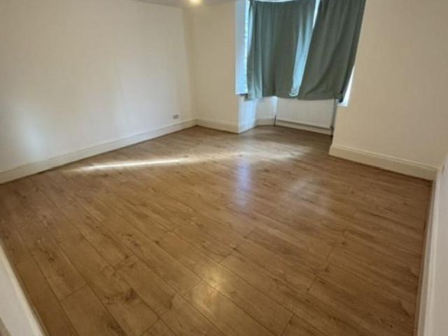 Apartment for rent in Western Docks, Southampton