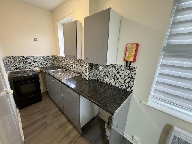 Apartment for rent in Plasnewydd, Falcon Lodge