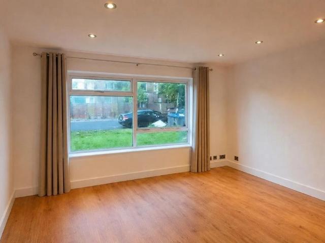 Apartment for rent in London Borough of Croydon, Greater London