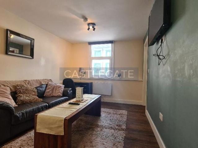 Apartment for rent in Huddersfield, Kirklees