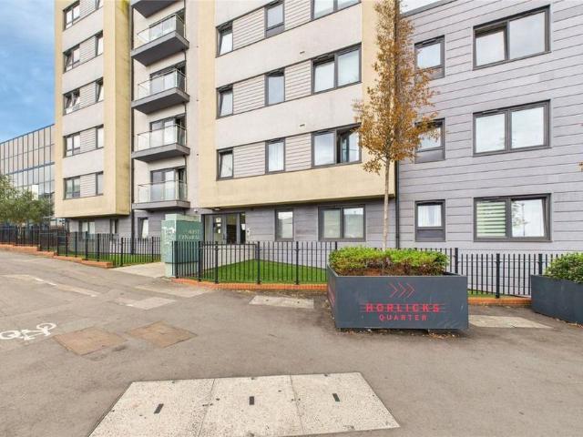 Apartment for rent in Slough