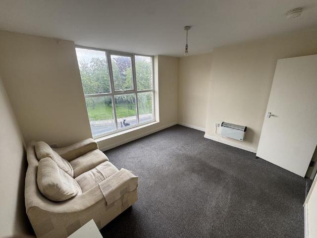 Apartment for rent in Calderstones