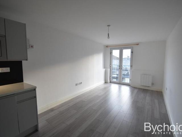 Apartment for rent in Sudbury, Chelmondiston