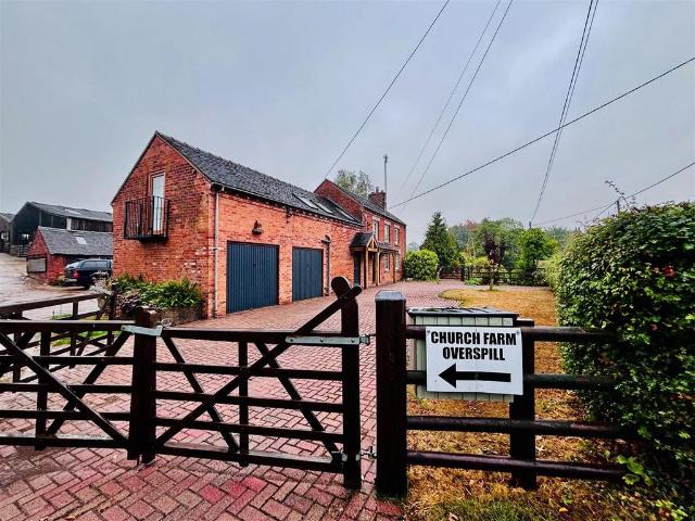 Flat for rent in Beamhurst, Staffordshire