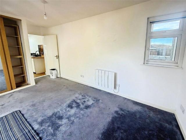 Apartment for rent in Wecock, Spring Vale