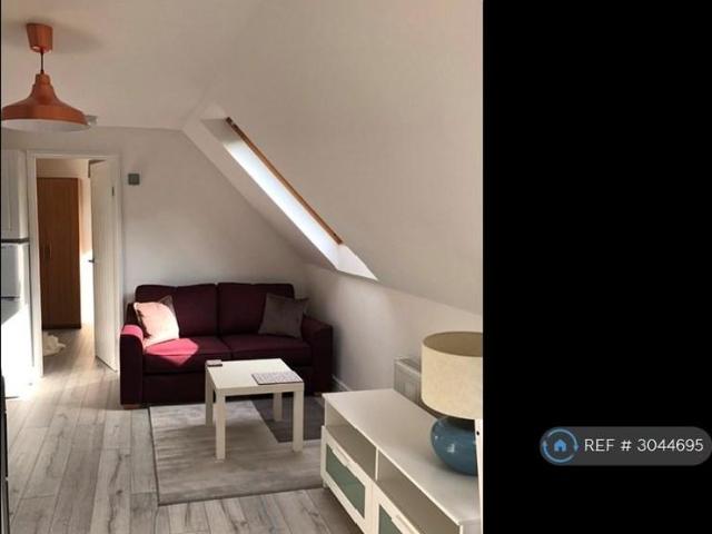 Apartment for rent in Bickley, Greater London