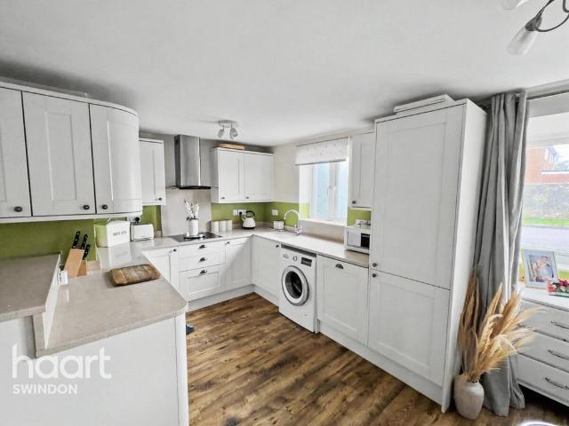 Flat for rent in Purton, Wiltshire