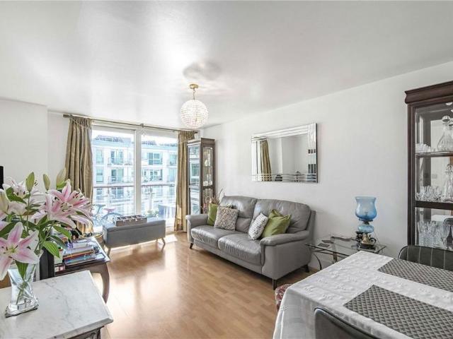 Apartment for rent in London Borough of Lambeth, Greater London