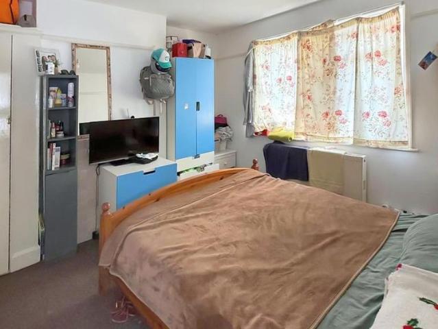 Apartment for rent in Fishersgate, West Sussex