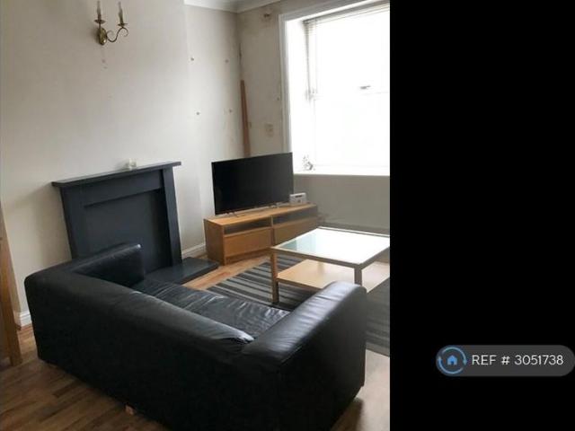 Apartment for rent in White Cross, Leeds