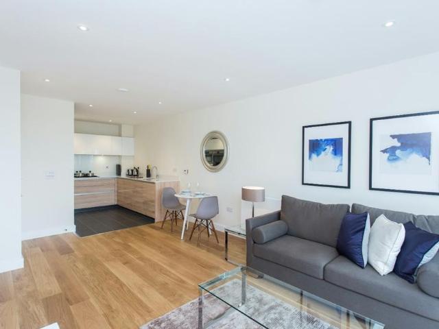 Apartment for rent in East Greenwich, Greater London