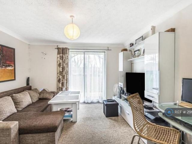 Apartment for rent in Slough