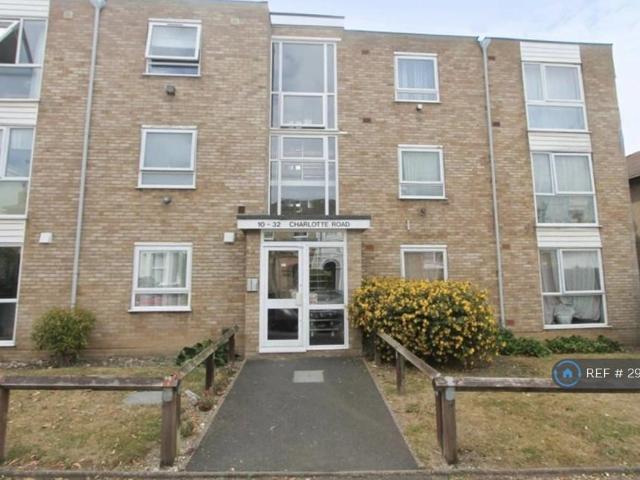 Flat for rent in Wallington, Greater London