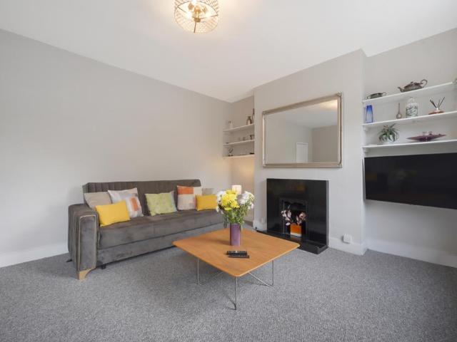Flat for rent in Maida Hill, Greater London