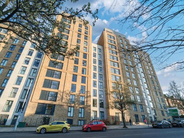 Flat for rent in Greater London