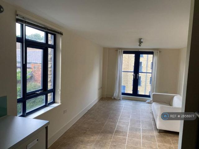 Apartment for rent in Highfields, Huddersfield