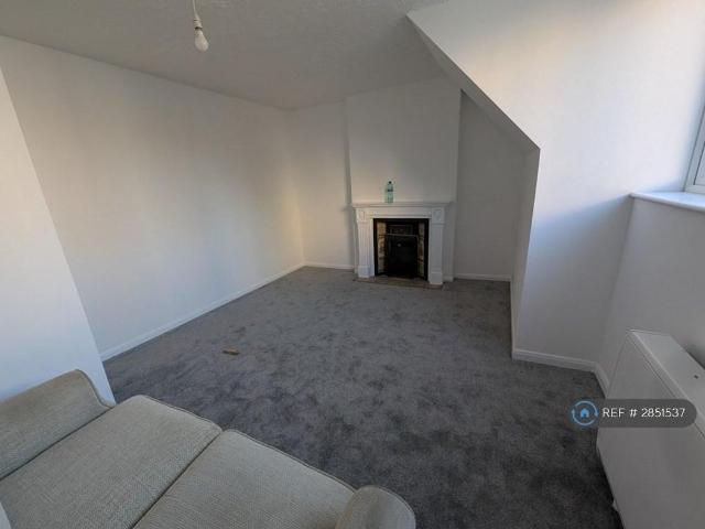 Apartment for rent in Westbrook, Acol