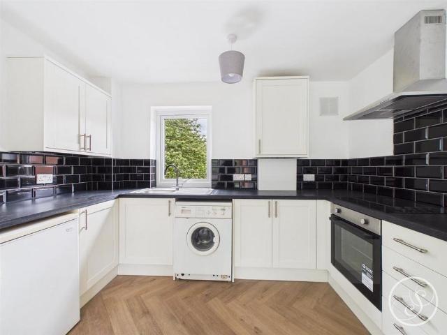 Apartment for rent in Chapeltown, West Yorkshire
