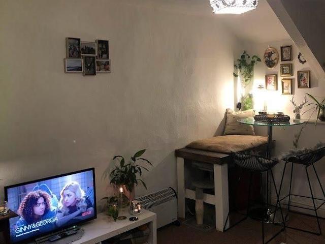 Apartment for rent in Newton St Cyres, Devon