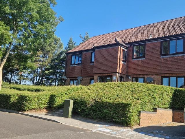 Flat for rent in Poole
