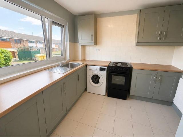 Flat for rent in Collier Row, Greater London