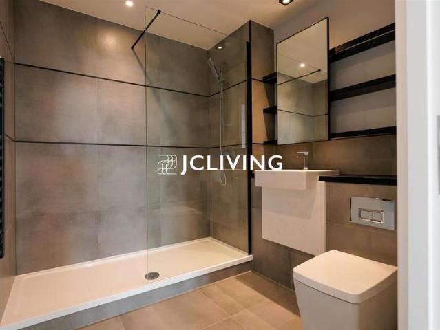 Flat for rent in Bromley-by-Bow, Poplar Grove