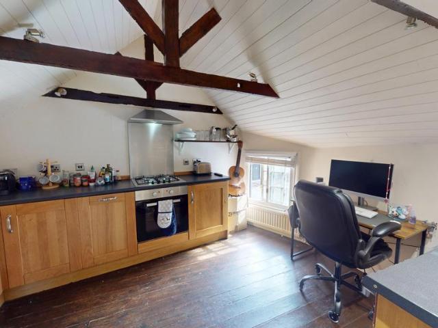 Flat for rent in Ditchling, Iford