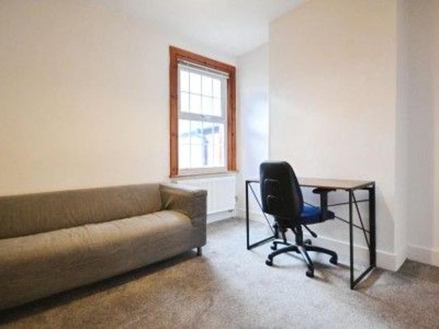 Apartment for rent in Newtown, Reading