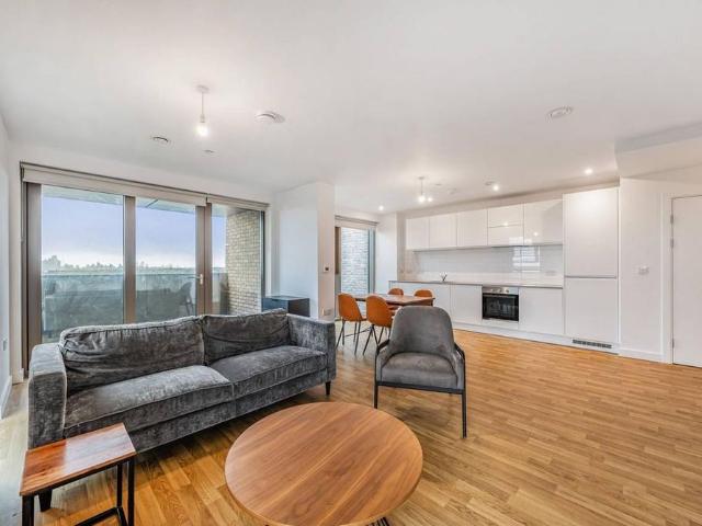 Apartment for rent in South Tottenham, Isle Of Man