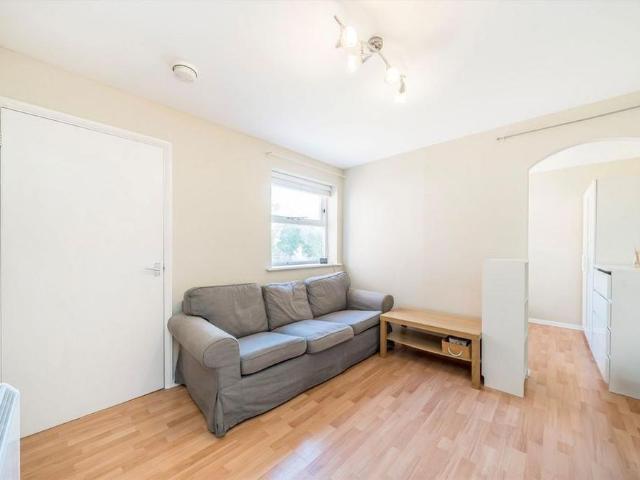 Apartment for rent in Heritage Park, Greater London