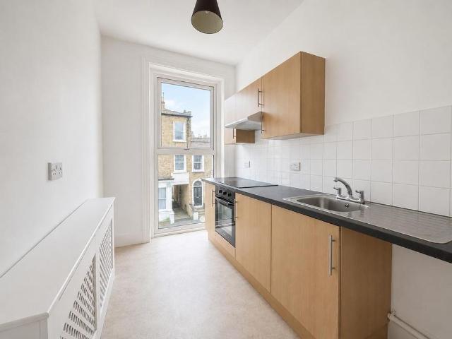 Apartment for rent in Cliftonville West, Acol