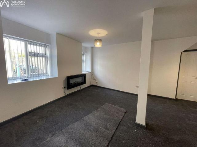 Apartment for rent in Deiniolen, Wales