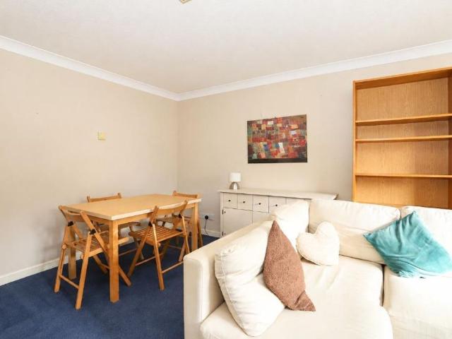Apartment for rent in Corstorphine, Scotland