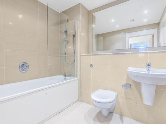 Apartment for rent in The Close, Hampshire