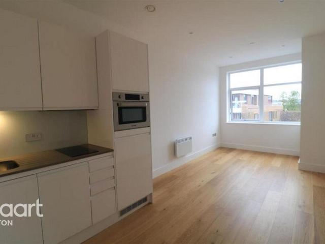Apartment for rent in Spring Park, Luton