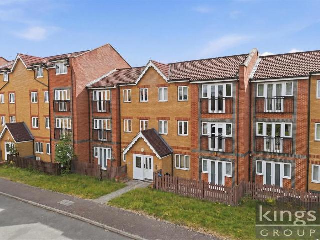 Flat for rent in Broxbourne, Hertfordshire