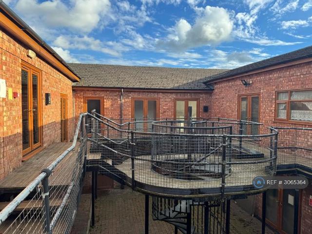 Flat for rent in Longton, Stoke-on-Trent