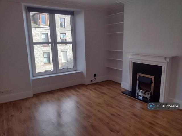 Apartment for rent in City Centre, Ballindoch