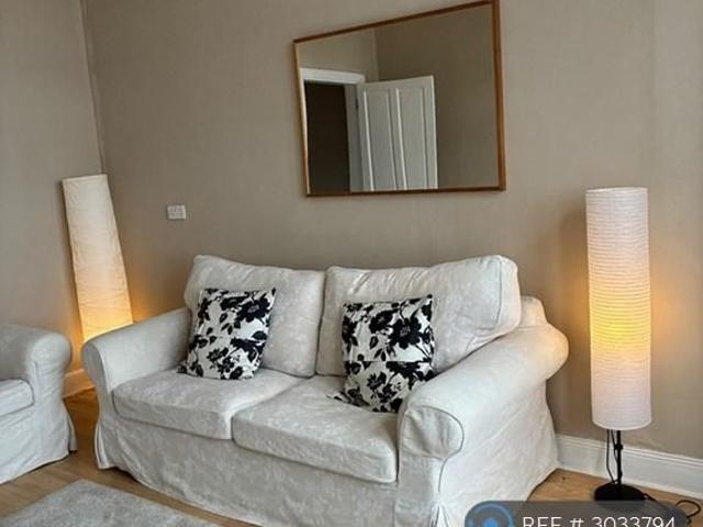 Apartment for rent in Broomhill, Scotland