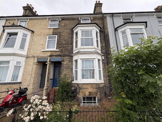 Flat for rent in Eastbridge, Suffolk