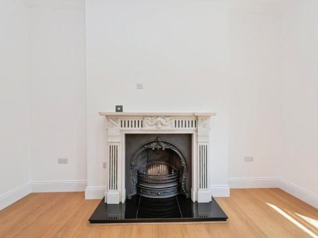 Apartment for rent in Petersham, Greater London