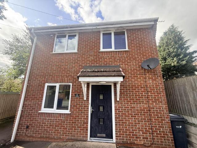 Flat for rent in Burtonwood and Westbrook, Warrington
