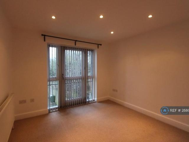Apartment for rent in Midway, Kent