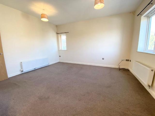 Apartment for rent in Meltham, West Yorkshire