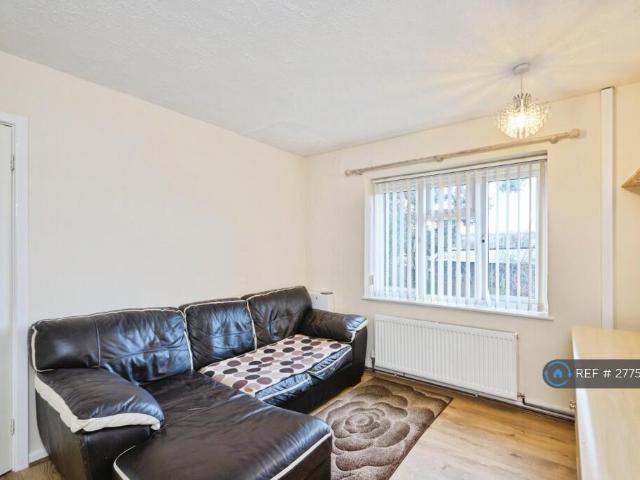 Flat for rent in Kitts Green, Isle Of Man
