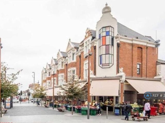 Flat for rent in Leyton, Greater London