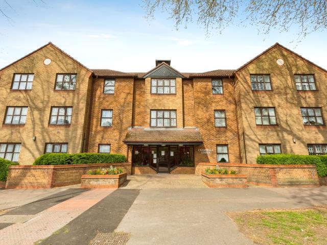 Apartment for rent in Gascoigne Estate, Greater London