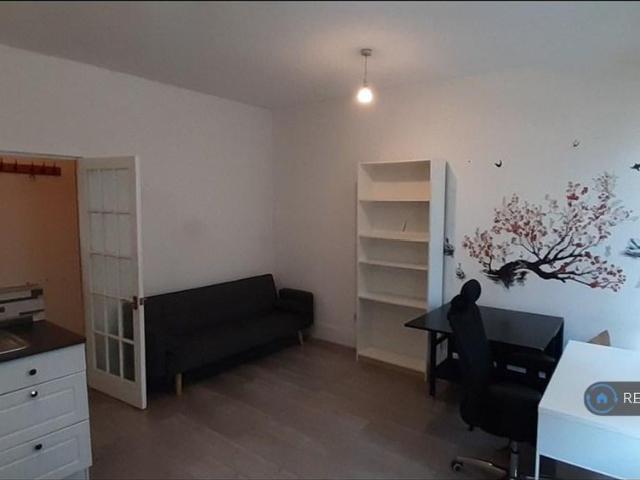 Apartment for rent in Upper Edmonton, Edmonton